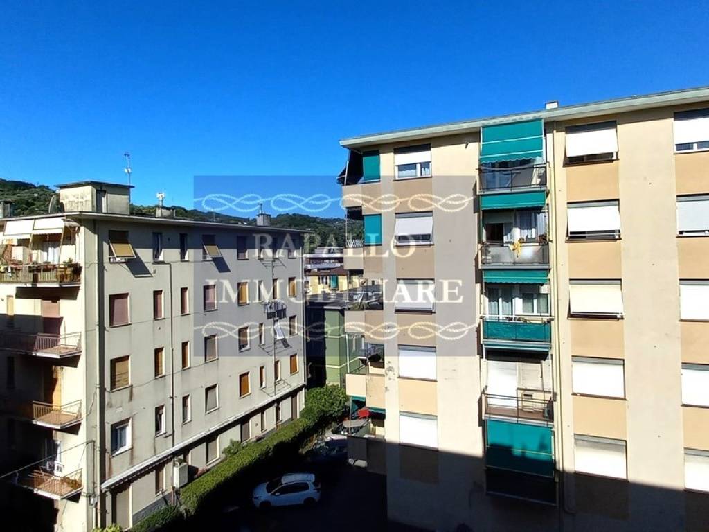 appartamento in vendita a Rapallo in zona Santa Maria del Campo