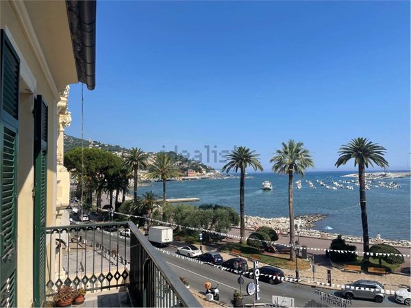appartamento in vendita a Rapallo in zona San Michele di Pagana