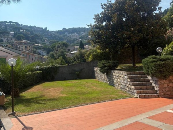appartamento in vendita a Rapallo in zona San Michele di Pagana