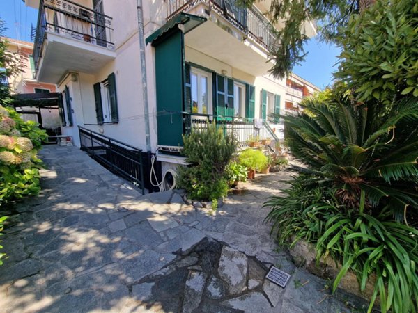 appartamento in vendita a Rapallo in zona Santa Maria del Campo