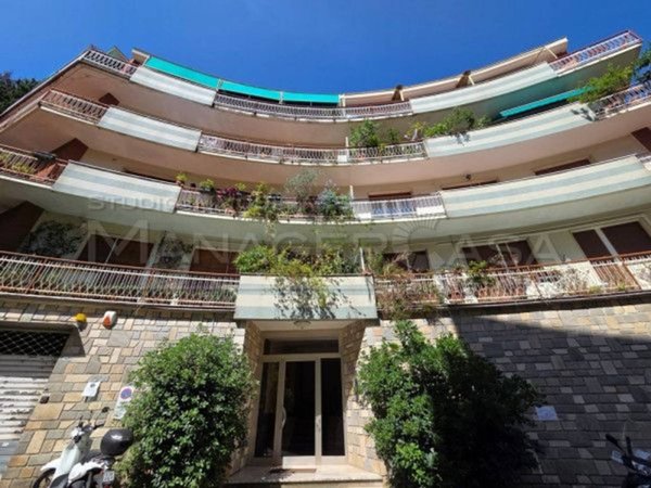 appartamento in vendita a Rapallo in zona San Michele di Pagana