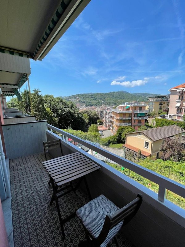 appartamento in vendita a Rapallo in zona Santa Maria del Campo