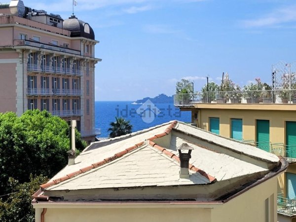 appartamento in vendita a Rapallo in zona San Michele di Pagana