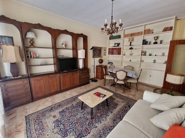 appartamento in vendita a Rapallo in zona San Michele di Pagana