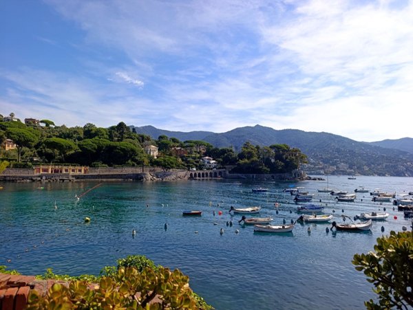 appartamento in vendita a Rapallo in zona San Michele di Pagana