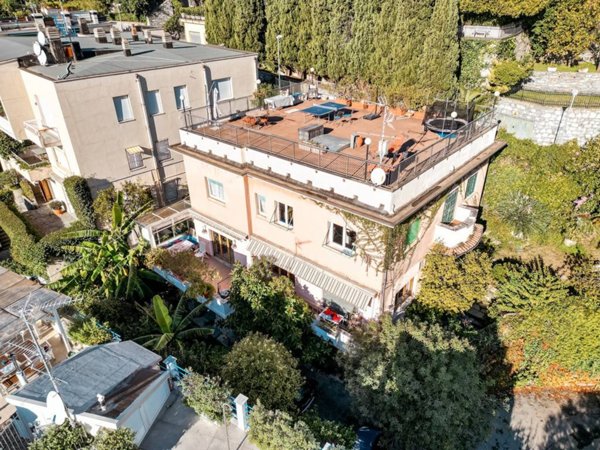 casa indipendente in vendita a Rapallo in zona San Michele di Pagana