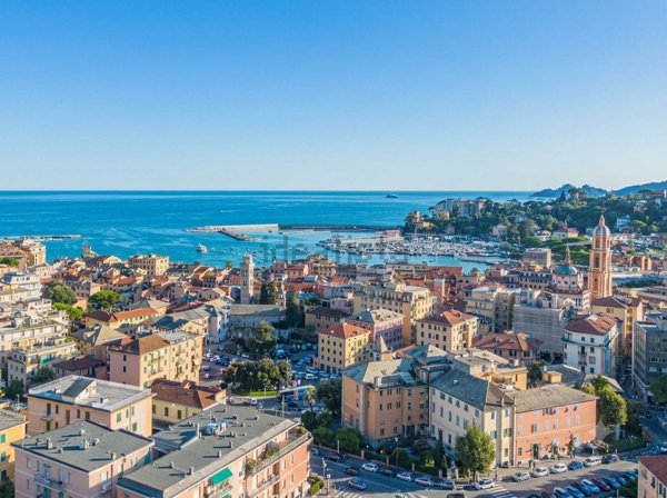 appartamento in vendita a Rapallo in zona San Michele di Pagana