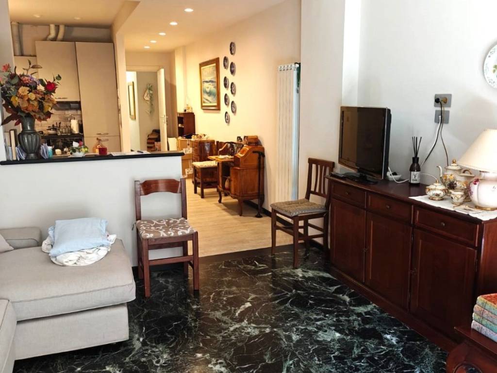 appartamento in vendita a Rapallo in zona San Michele di Pagana