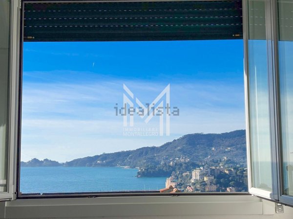 appartamento in vendita a Rapallo in zona San Michele di Pagana