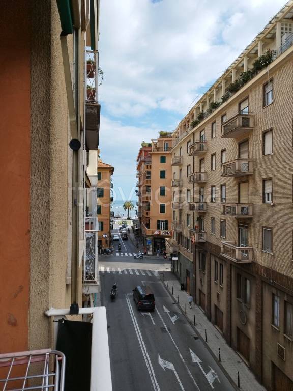 appartamento in vendita a Rapallo in zona San Michele di Pagana