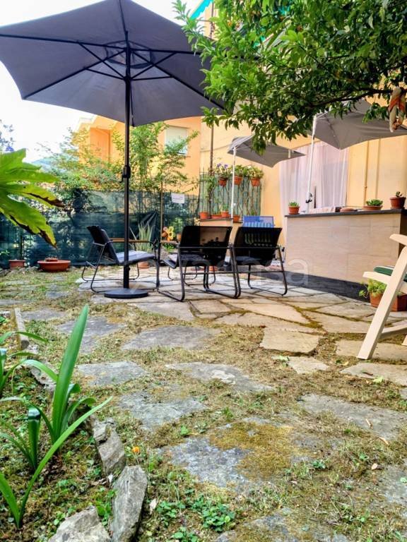 appartamento in vendita a Rapallo in zona San Michele di Pagana