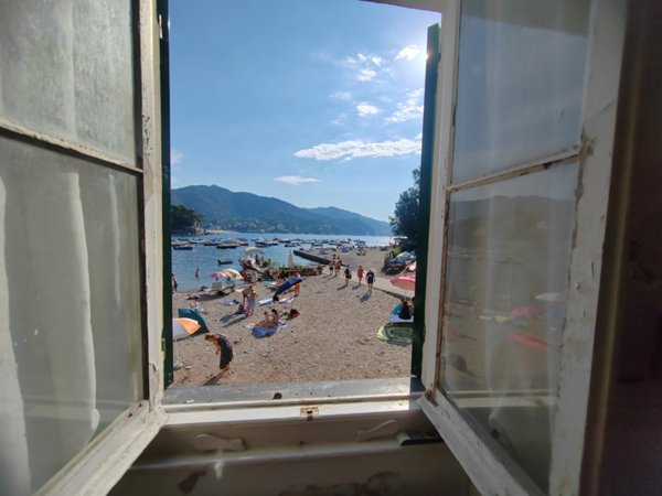 appartamento in vendita a Rapallo in zona San Michele di Pagana