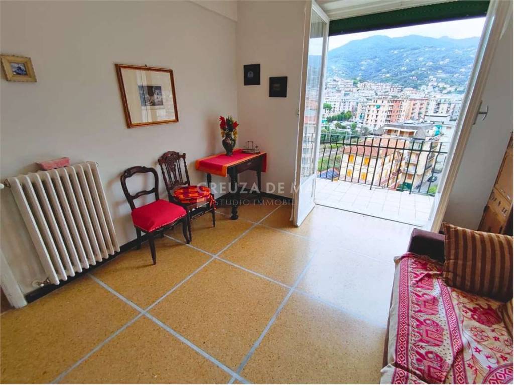 appartamento in vendita a Rapallo in zona San Michele di Pagana