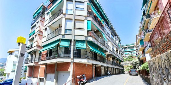 appartamento in vendita a Rapallo in zona Santa Maria del Campo
