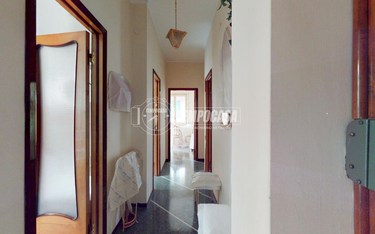appartamento in vendita a Rapallo in zona San Michele di Pagana