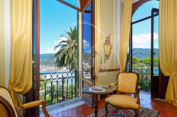 appartamento in vendita a Rapallo in zona San Michele di Pagana