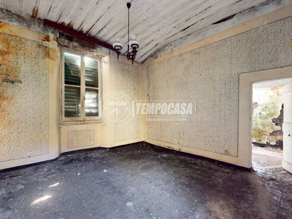 appartamento in vendita a Rapallo in zona San Maurizio di Monti