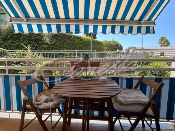 appartamento in vendita a Rapallo in zona San Michele di Pagana