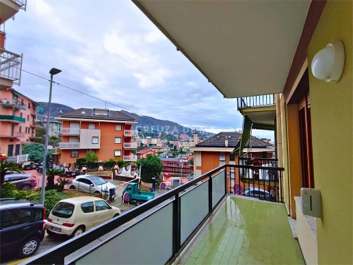 appartamento in vendita a Rapallo in zona Santa Maria del Campo