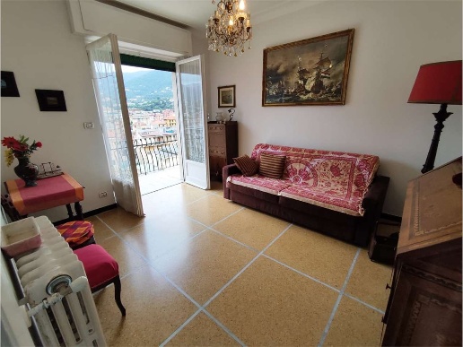 appartamento in vendita a Rapallo in zona San Michele di Pagana