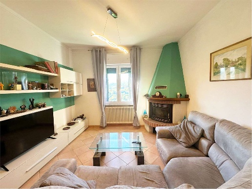 appartamento in vendita a Rapallo in zona Santa Maria del Campo