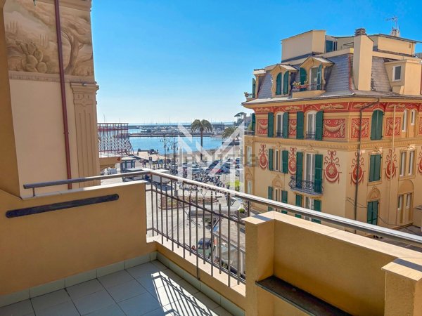 appartamento in vendita a Rapallo in zona San Michele di Pagana