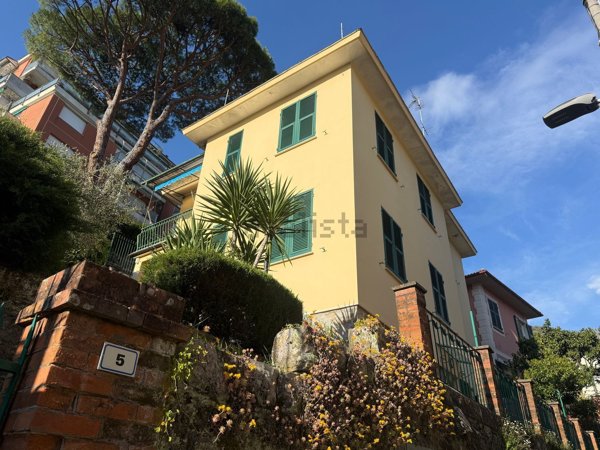 casa indipendente in vendita a Rapallo in zona San Michele di Pagana