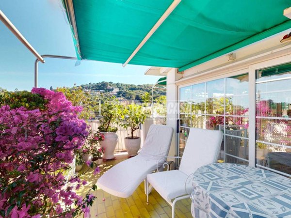 appartamento in vendita a Rapallo in zona San Michele di Pagana