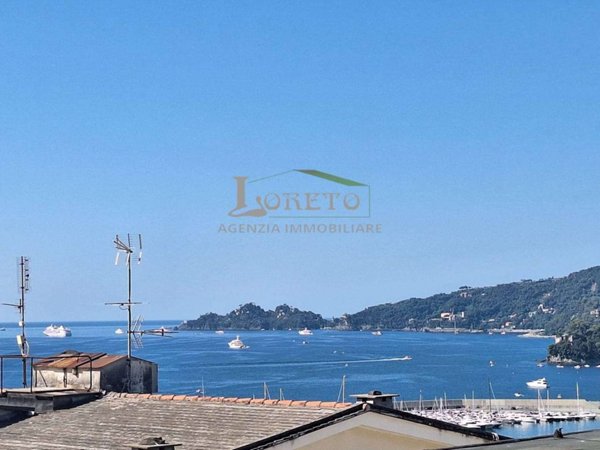appartamento in vendita a Rapallo in zona San Michele di Pagana
