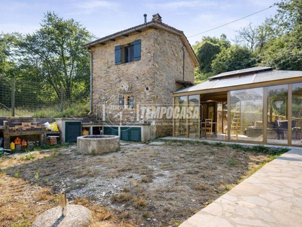 casa indipendente in vendita a Rapallo in zona San Massimo