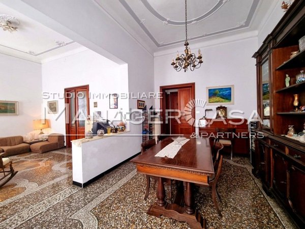 appartamento in vendita a Rapallo in zona San Michele di Pagana