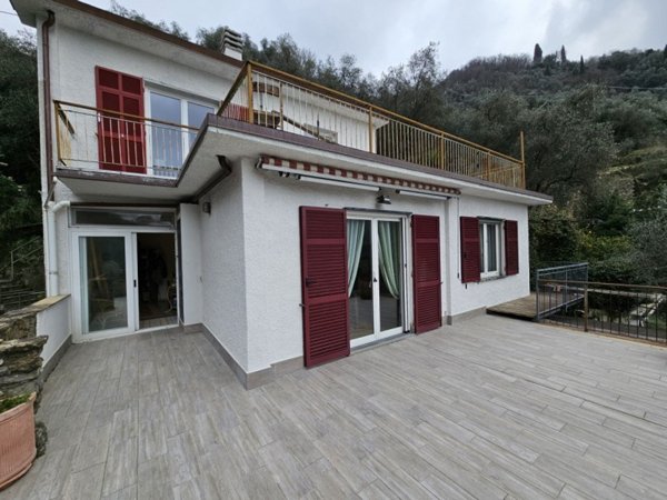 appartamento in vendita a Rapallo in zona San Maurizio di Monti