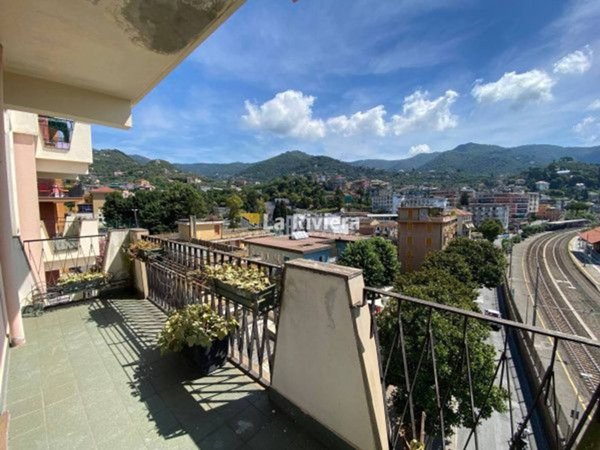 appartamento in vendita a Rapallo in zona Santa Maria del Campo