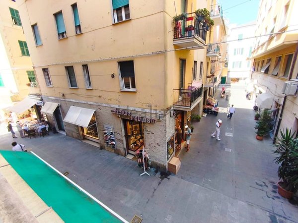 appartamento in vendita a Rapallo in zona San Michele di Pagana