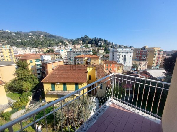 appartamento in vendita a Rapallo in zona Santa Maria del Campo