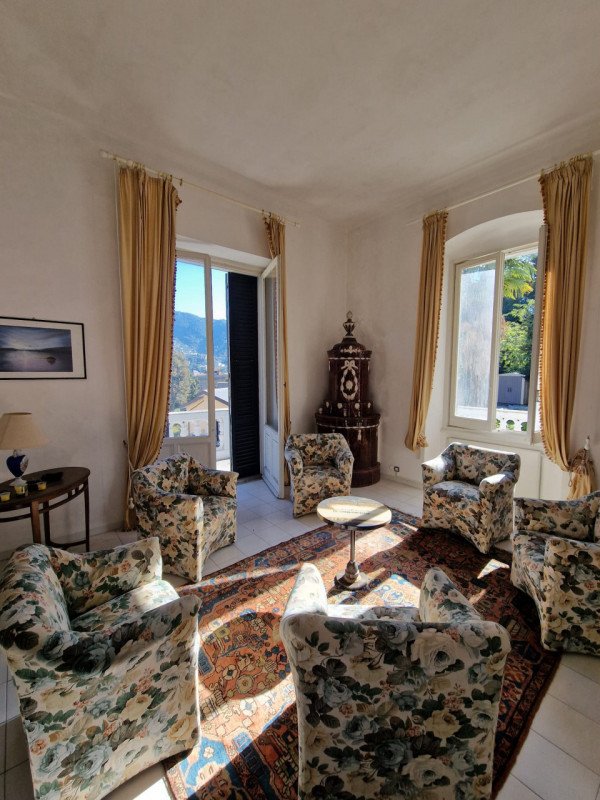 casa indipendente in vendita a Rapallo