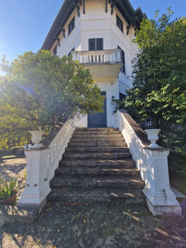 casa indipendente in vendita a Rapallo