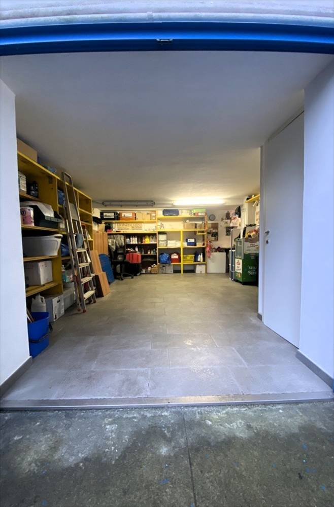 box auto in vendita a Rapallo