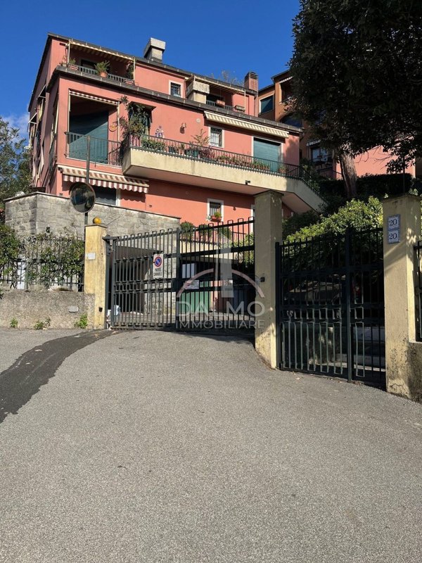 box auto in vendita a Rapallo in zona Santa Maria del Campo