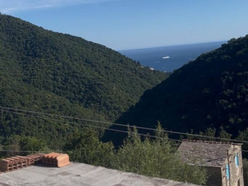 casa indipendente in vendita a Rapallo in zona San Maurizio di Monti