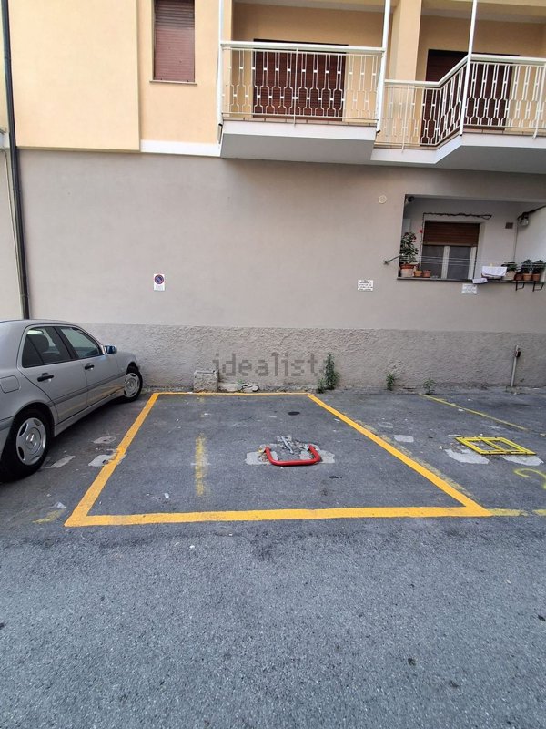 box auto in vendita a Rapallo in zona Santa Maria del Campo