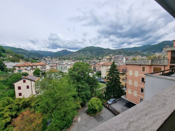 appartamento in vendita a Rapallo in zona San Michele di Pagana