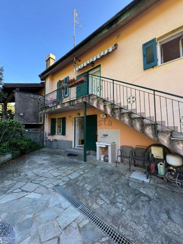 casa indipendente in vendita a Rapallo in zona San Pietro di Novella