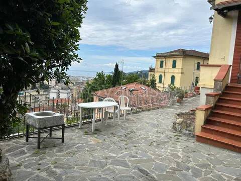 appartamento in vendita a Rapallo in zona Santa Maria del Campo