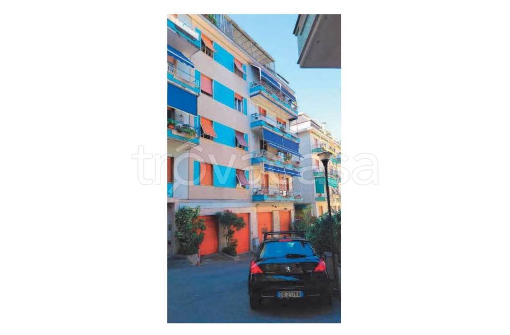 appartamento in vendita a Rapallo in zona Santa Maria del Campo
