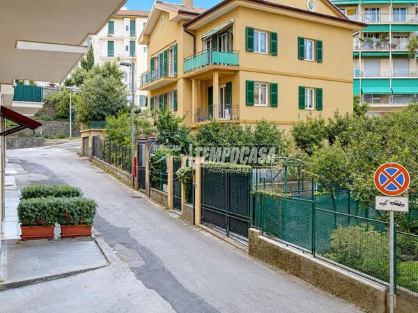 appartamento in vendita a Rapallo in zona Santa Maria del Campo