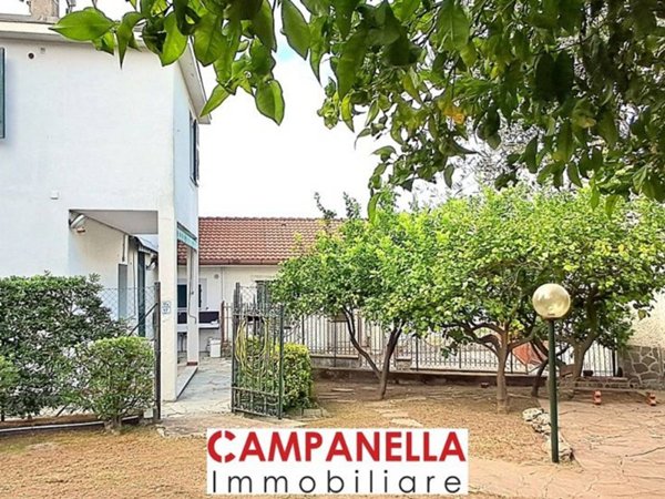 appartamento in vendita a Rapallo in zona Santa Maria del Campo