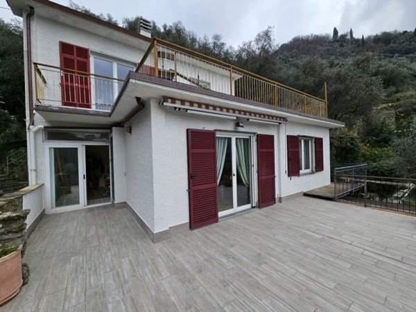 appartamento in vendita a Rapallo in zona San Maurizio di Monti