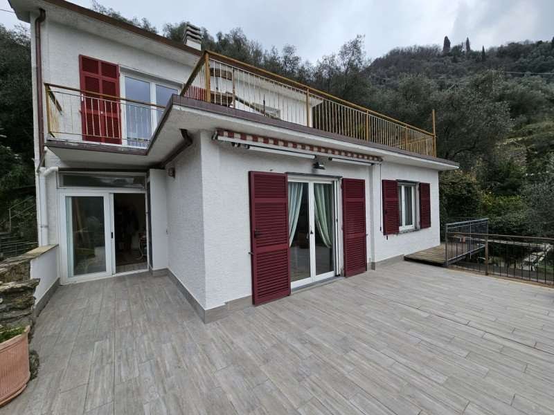 appartamento in vendita a Rapallo in zona San Maurizio di Monti