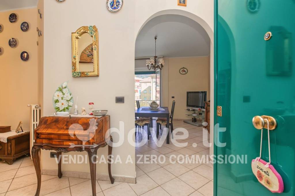 appartamento in vendita a Rapallo in zona San Michele di Pagana